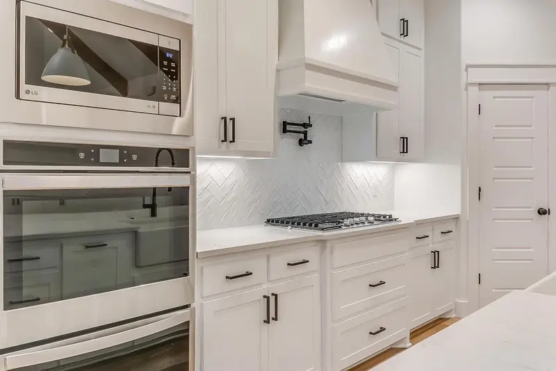 New kitchen